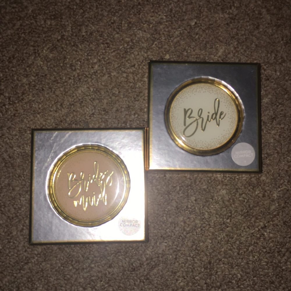 Bride/bridesmaid compact mirror
